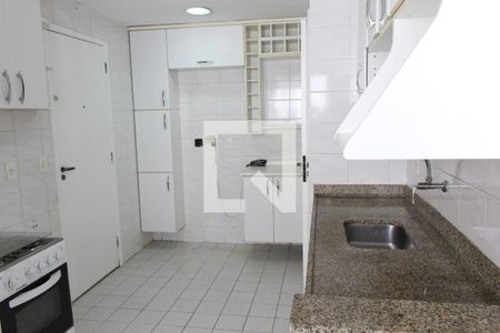 Apartamento à venda com 195m², 2 quartos e 2 vagasCozinha