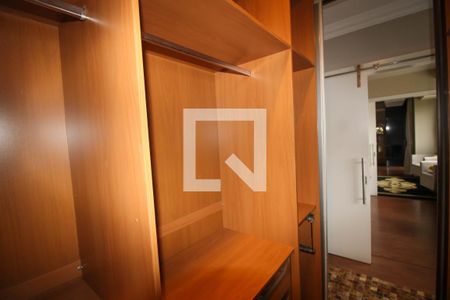 Apartamento à venda com 110m², 2 quartos e 2 vagasCloset