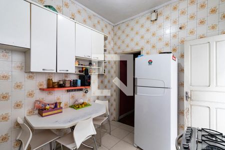 Casa à venda com 80m², 3 quartos e 2 vagasCozinha