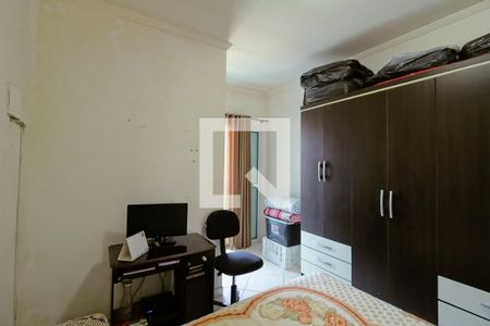 Casa à venda com 120m², 3 quartos e 2 vagas Casa à venda com 120m², 3 quartos e 2 vagasSuite