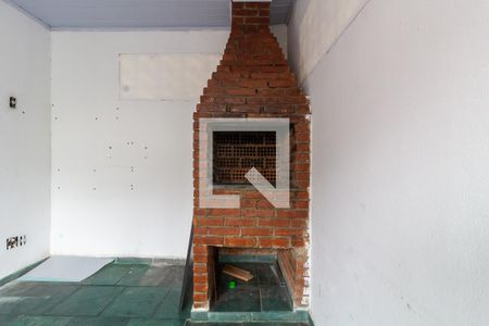 Casa para alugar com 185m², 4 quartos e 2 vagas Casa para alugar com 185m², 4 quartos e 2 vagasDetalhe da churrasqueira