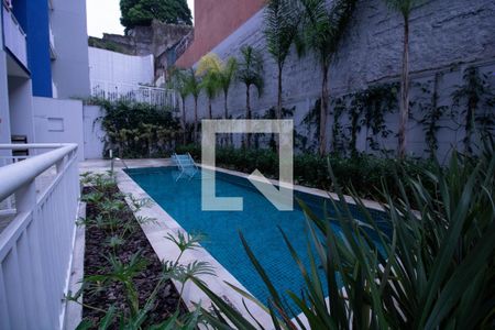 Apartamento à venda com 37m², 1 quarto e sem vagaÁrea comum - Piscina
