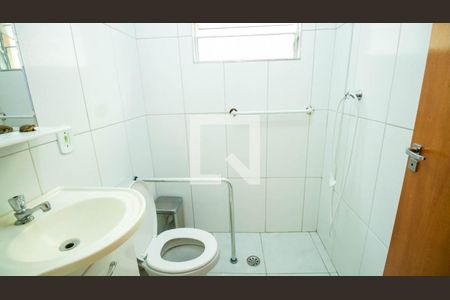 Casa para alugar com 145m², 2 quartos e 3 vagas Casa para alugar com 145m², 2 quartos e 3 vagasBanheiro