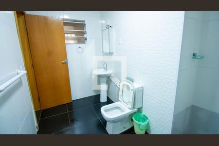 Banheiro da Suíte de casa para alugar com 2 quartos, 145m² em Jardim Cidade Pirituba, São Paulo