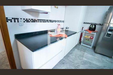 Casa para alugar com 145m², 2 quartos e 3 vagas Casa para alugar com 145m², 2 quartos e 3 vagasCozinha - Armários