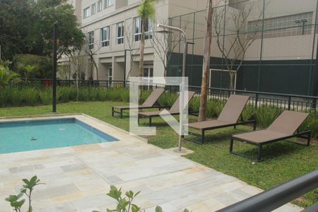 Apartamento à venda com 27m², 1 quarto e sem vagaÁrea comum - Piscina