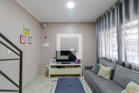 Sala de Estar de casa à venda com 3 quartos, 3000m² em Vila Moraes, São Paulo