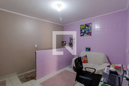Casa à venda com 3000m², 3 quartos e 1 vagaCorredor - Escritório 
