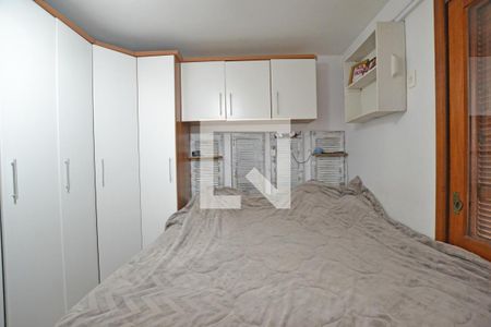 Casa de condomínio à venda com 181m², 3 quartos e 3 vagasSuíte