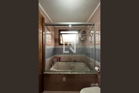 Casa de condomínio à venda com 181m², 3 quartos e 3 vagasBanheiro da Suíte