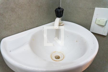 Casa à venda com 237m², 4 quartos e 2 vagas Casa à venda com 237m², 4 quartos e 2 vagasBanheiro de serviço