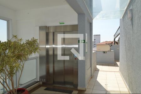 Apartamento à venda com 45m², 2 quartos e 1 vagaElevador externo