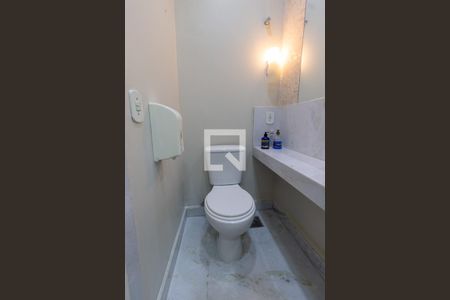 Apartamento à venda com 48m², 1 quarto e sem vaga Apartamento à venda com 48m², 1 quarto e sem vagaBanheiro