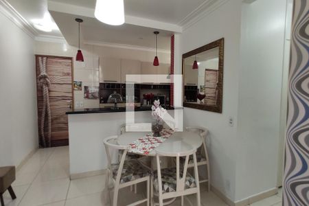 Sala de apartamento à venda com 3 quartos, 64m² em Vila Ivone, São Paulo