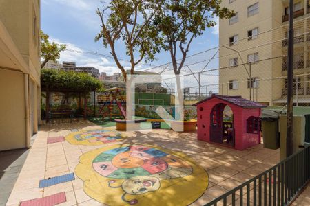 Apartamento para alugar com 75m², 3 quartos e 1 vaga Apartamento para alugar com 75m², 3 quartos e 1 vagaÁrea Comum - Playground
