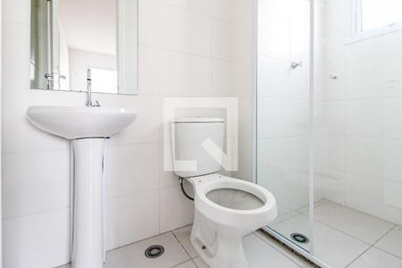Banheiro de apartamento para alugar com 1 quarto, 34m² em Jardim Caravelas, São Paulo