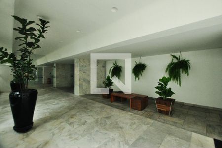 Apartamento à venda com 180m², 3 quartos e 2 vagasHall de entrada