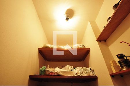 Apartamento à venda com 180m², 3 quartos e 2 vagasDepósito