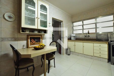 Apartamento à venda com 180m², 3 quartos e 2 vagasCozinha