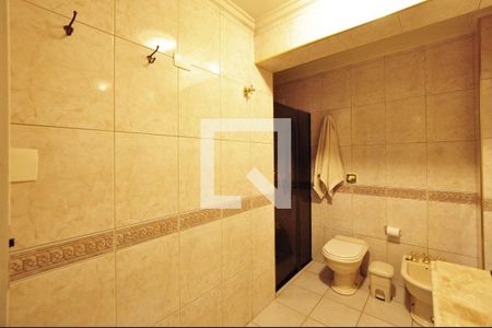 Apartamento à venda com 180m², 3 quartos e 2 vagasBanheiro da Suíte