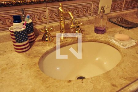 Apartamento à venda com 180m², 3 quartos e 2 vagasBanheiro da Suíte