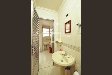 Apartamento à venda com 180m², 3 quartos e 2 vagasBanheiro de serviço