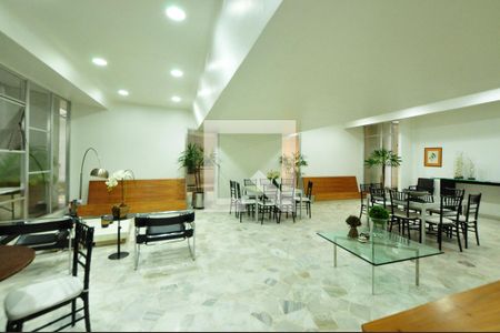 Apartamento à venda com 180m², 3 quartos e 2 vagasÁrea comum - Salão de festas