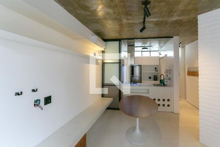 Sala de apartamento à venda com 1 quarto, 50m² em Funcionários, Belo Horizonte