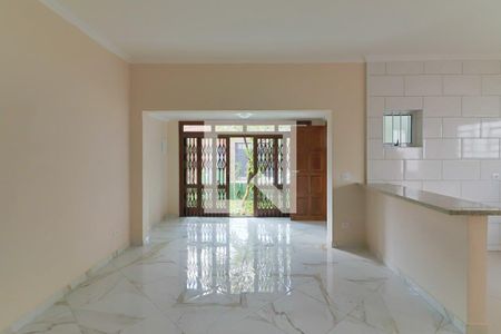 Sala de casa à venda com 3 quartos, 180m² em Caxingui, São Paulo