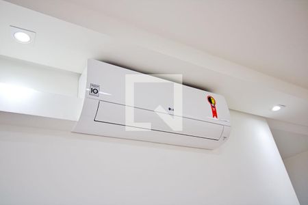 Sala de apartamento à venda com 2 quartos, 45m² em Vila Andrade, São Paulo