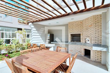 Apartamento à venda com 45m², 2 quartos e 1 vaga Apartamento à venda com 45m², 2 quartos e 1 vagaÁrea comum - Churrasqueira