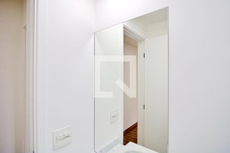 Apartamento à venda com 45m², 2 quartos e 1 vaga Apartamento à venda com 45m², 2 quartos e 1 vagaBanheiro