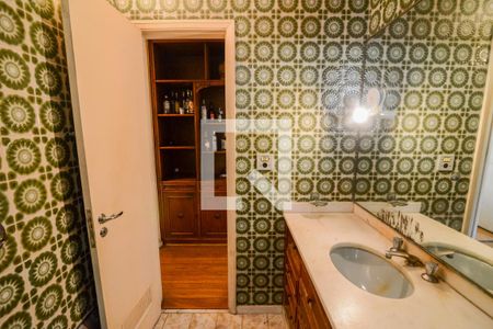 Apartamento à venda com 140m², 4 quartos e 2 vagasBanheiro Social