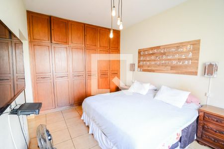 Apartamento à venda com 140m², 4 quartos e 2 vagasSuíte