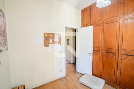 Apartamento à venda com 140m², 4 quartos e 2 vagasQuarto 2