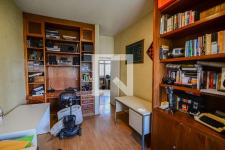 Quarto 1 de apartamento à venda com 4 quartos, 140m² em Tijuca, Rio de Janeiro