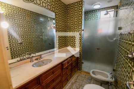 Apartamento à venda com 140m², 4 quartos e 2 vagasBanheiro Social