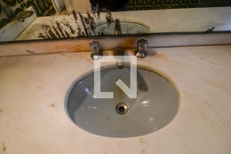 Apartamento à venda com 140m², 4 quartos e 2 vagasBanheiro Social