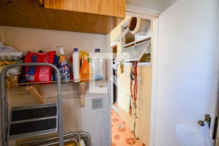 Apartamento à venda com 140m², 4 quartos e 2 vagasQuarto de Serviço