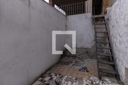 Casa para alugar com 36m², 1 quarto e sem vaga Casa para alugar com 36m², 1 quarto e sem vagaGaragem