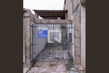 Casa para alugar com 36m², 1 quarto e sem vaga Casa para alugar com 36m², 1 quarto e sem vagaFachada