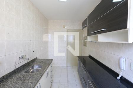 Apartamento para alugar com 72m², 2 quartos e 1 vagaCozinha