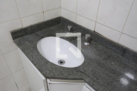 Apartamento para alugar com 72m², 2 quartos e 1 vagaBanheiro