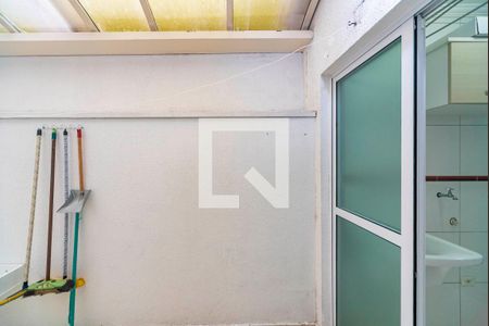 Apartamento à venda com 69m², 2 quartos e 2 vagas Apartamento à venda com 69m², 2 quartos e 2 vagasVista da Sala