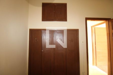 Casa à venda com 310m², 2 quartos e 2 vagasQuarto 2