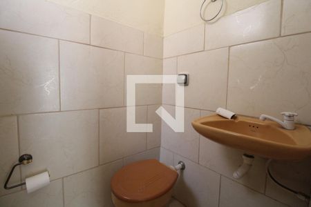 Casa à venda com 310m², 2 quartos e 2 vagasLavabo