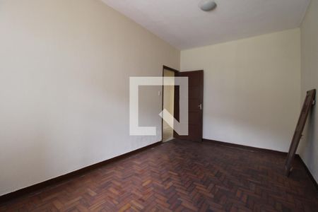 Casa à venda com 310m², 2 quartos e 2 vagasQuarto 1