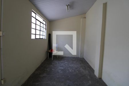 Casa à venda com 310m², 2 quartos e 2 vagasEdícula - Sala