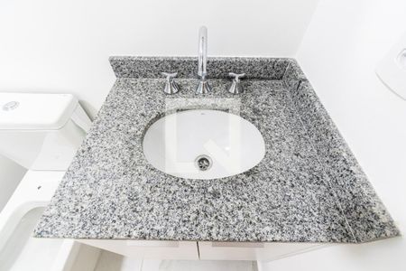 Apartamento para alugar com 29m², 1 quarto e 1 vaga Apartamento para alugar com 29m², 1 quarto e 1 vagaBanheiro