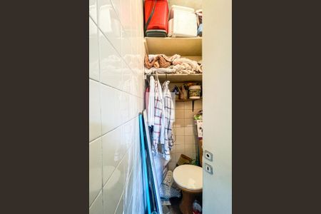 Apartamento à venda com 115m², 2 quartos e 2 vagasbanheiro serviço